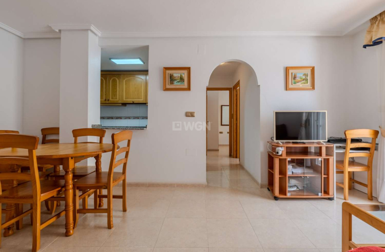 Odsprzedaż - Mieszkanie w bloku - Torrevieja - Costa Blanca