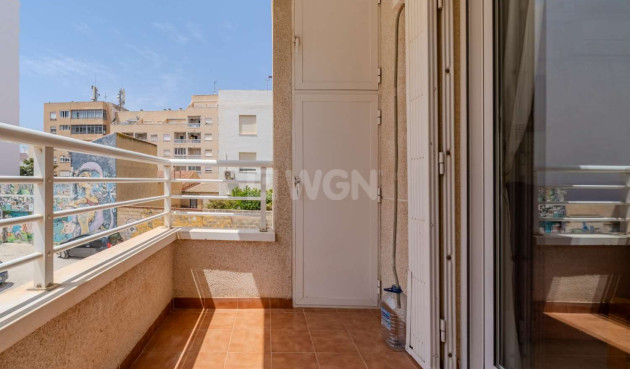 Odsprzedaż - Mieszkanie w bloku - Torrevieja - Costa Blanca