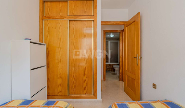 Odsprzedaż - Mieszkanie w bloku - Torrevieja - Costa Blanca