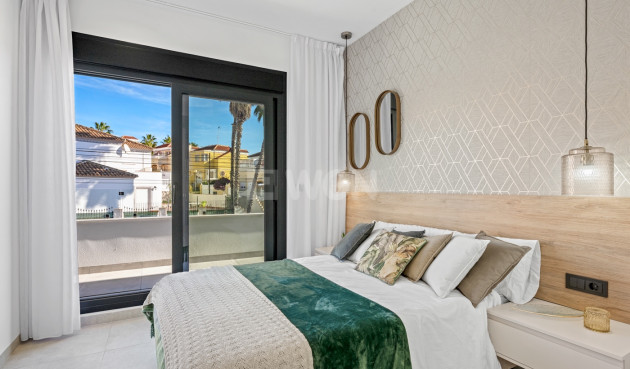 Odsprzedaż - Villa - Orihuela Costa - Costa Blanca