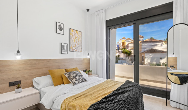 Odsprzedaż - Villa - Orihuela Costa - Costa Blanca