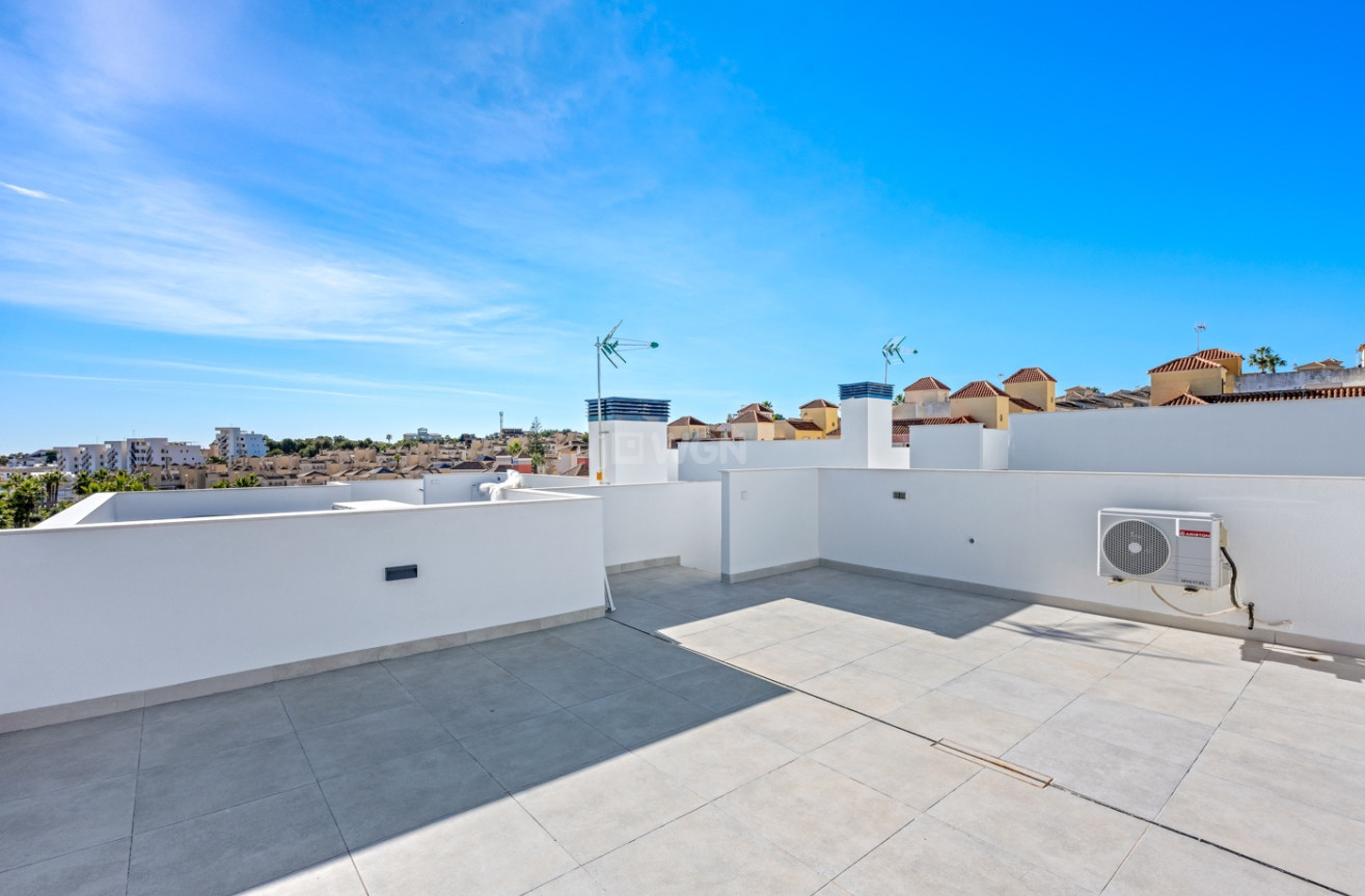 Odsprzedaż - Villa - Orihuela Costa - Costa Blanca