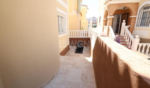 Odsprzedaż - Villa - Villamartin - Costa Blanca