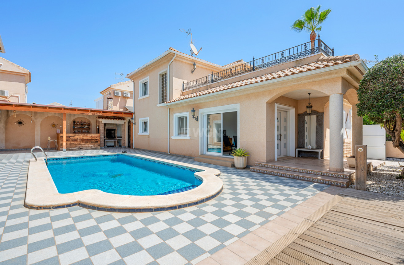 Odsprzedaż - Villa - Torre de la Horadada - Costa Blanca