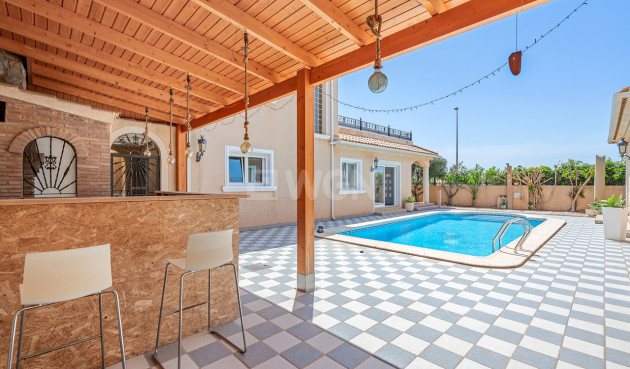 Odsprzedaż - Villa - Torre de la Horadada - Costa Blanca