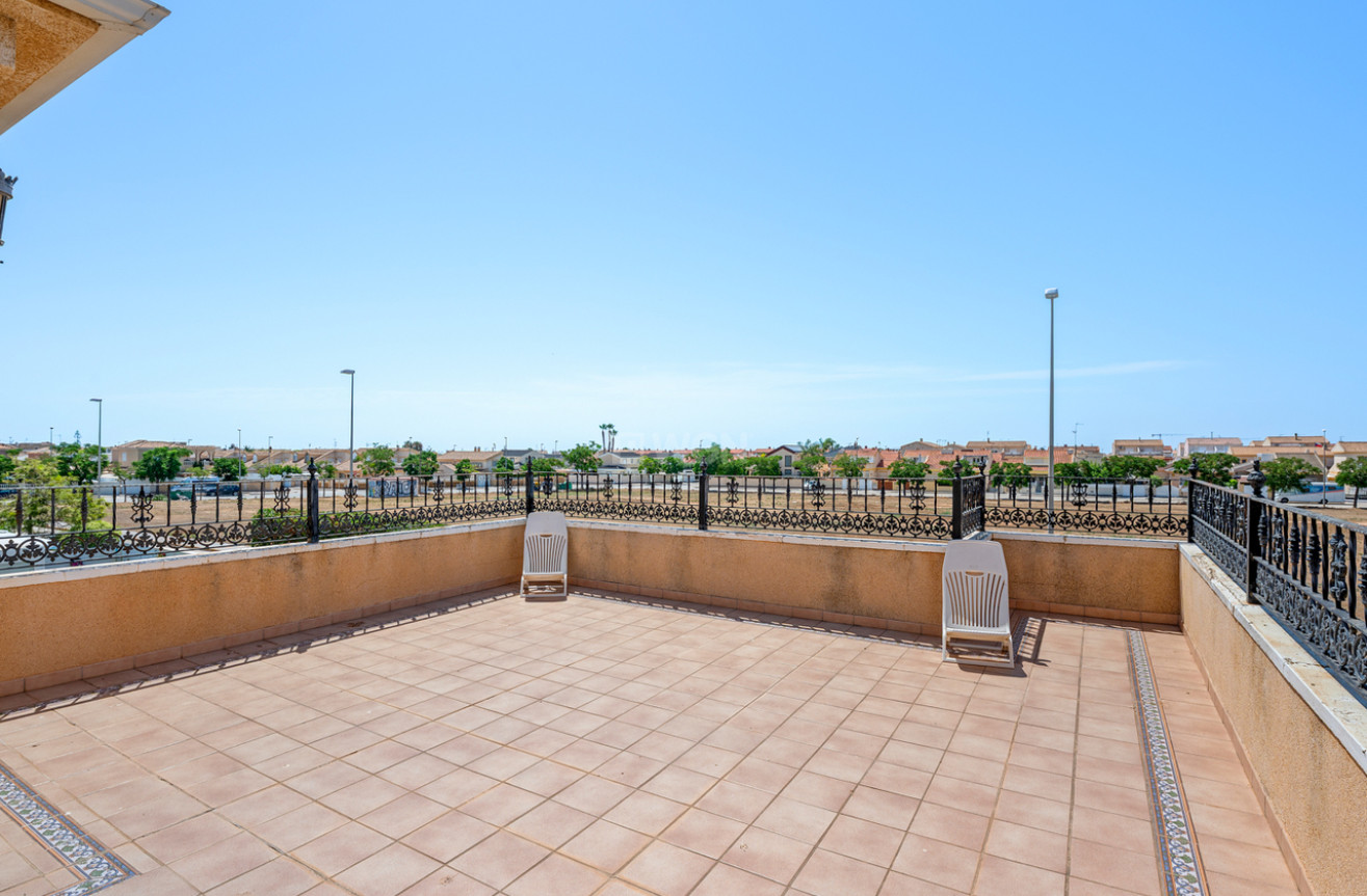Odsprzedaż - Villa - Torre de la Horadada - Costa Blanca