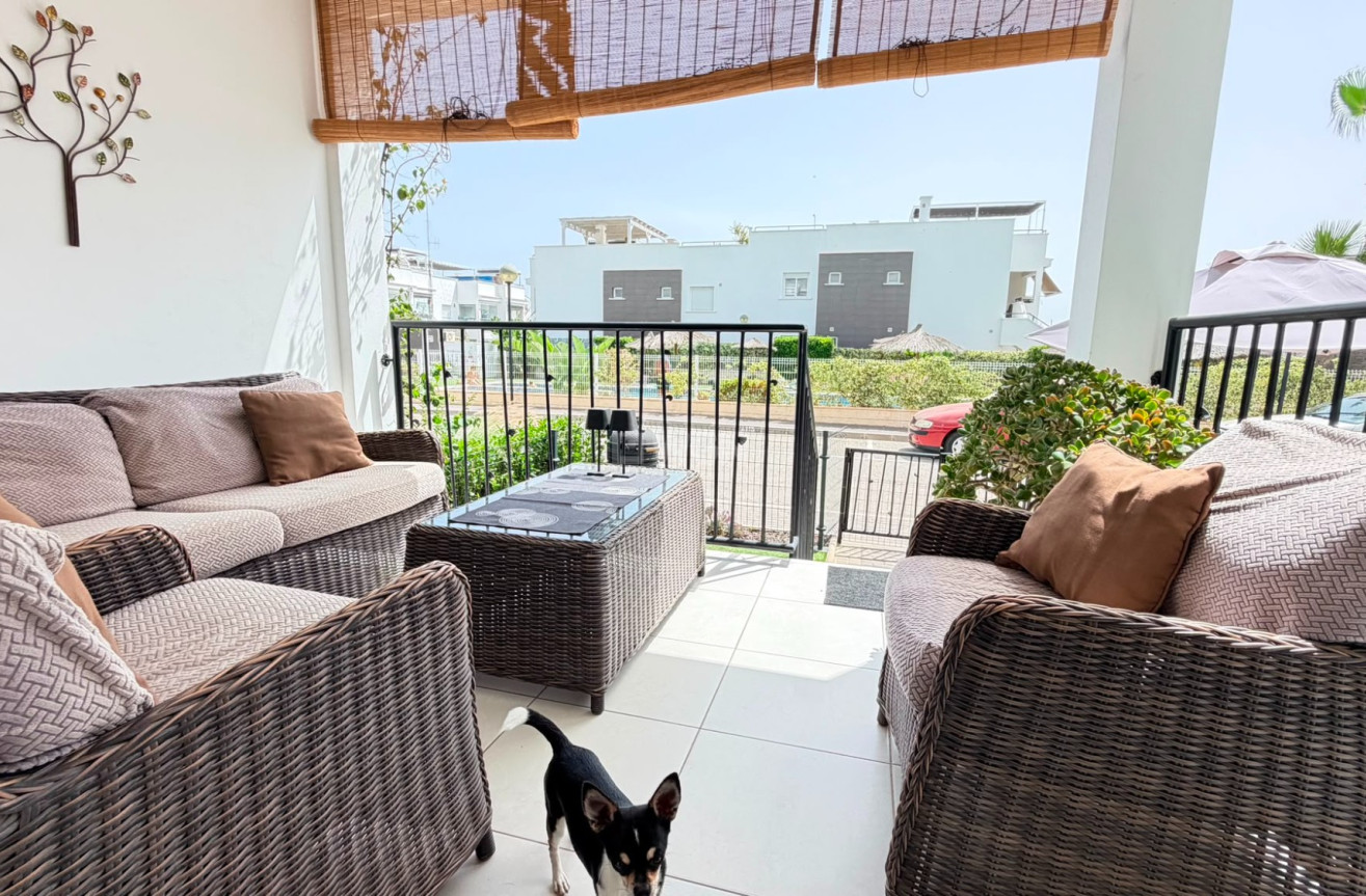 Odsprzedaż - Mieszkanie w bloku - Torrevieja - Costa Blanca
