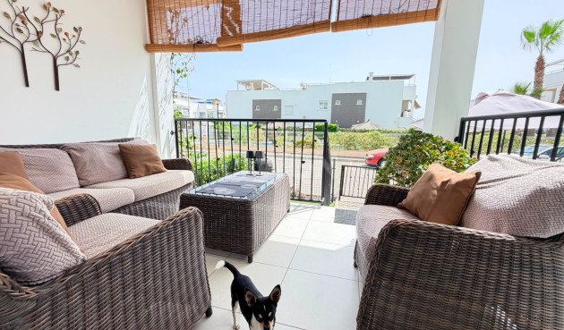 Odsprzedaż - Mieszkanie w bloku - Torrevieja - Costa Blanca