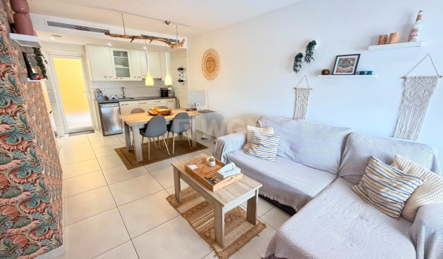Odsprzedaż - Mieszkanie w bloku - Torrevieja - Costa Blanca