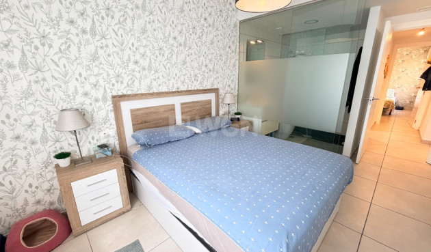 Odsprzedaż - Mieszkanie w bloku - Torrevieja - Costa Blanca