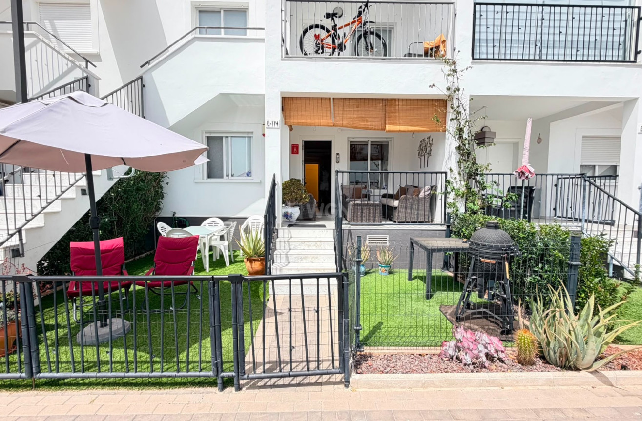 Odsprzedaż - Mieszkanie w bloku - Torrevieja - Costa Blanca