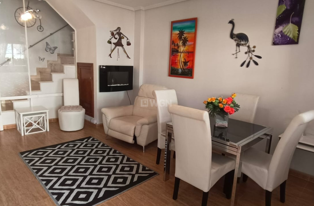 Odsprzedaż - Villa - Orihuela Costa - Costa Blanca