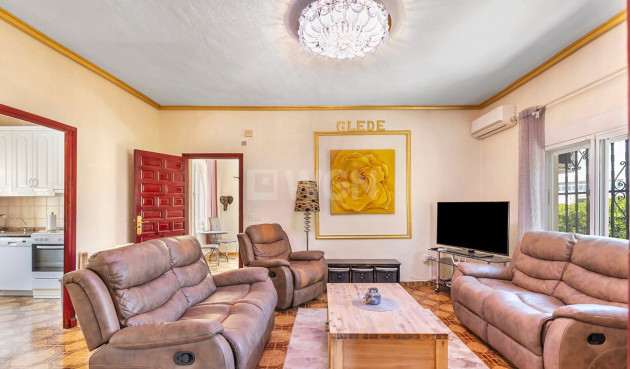 Odsprzedaż - Villa - Ciudad Quesada - Costa Blanca