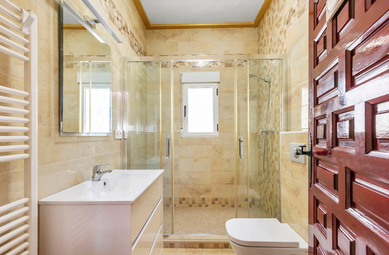 Odsprzedaż - Villa - Ciudad Quesada - Costa Blanca