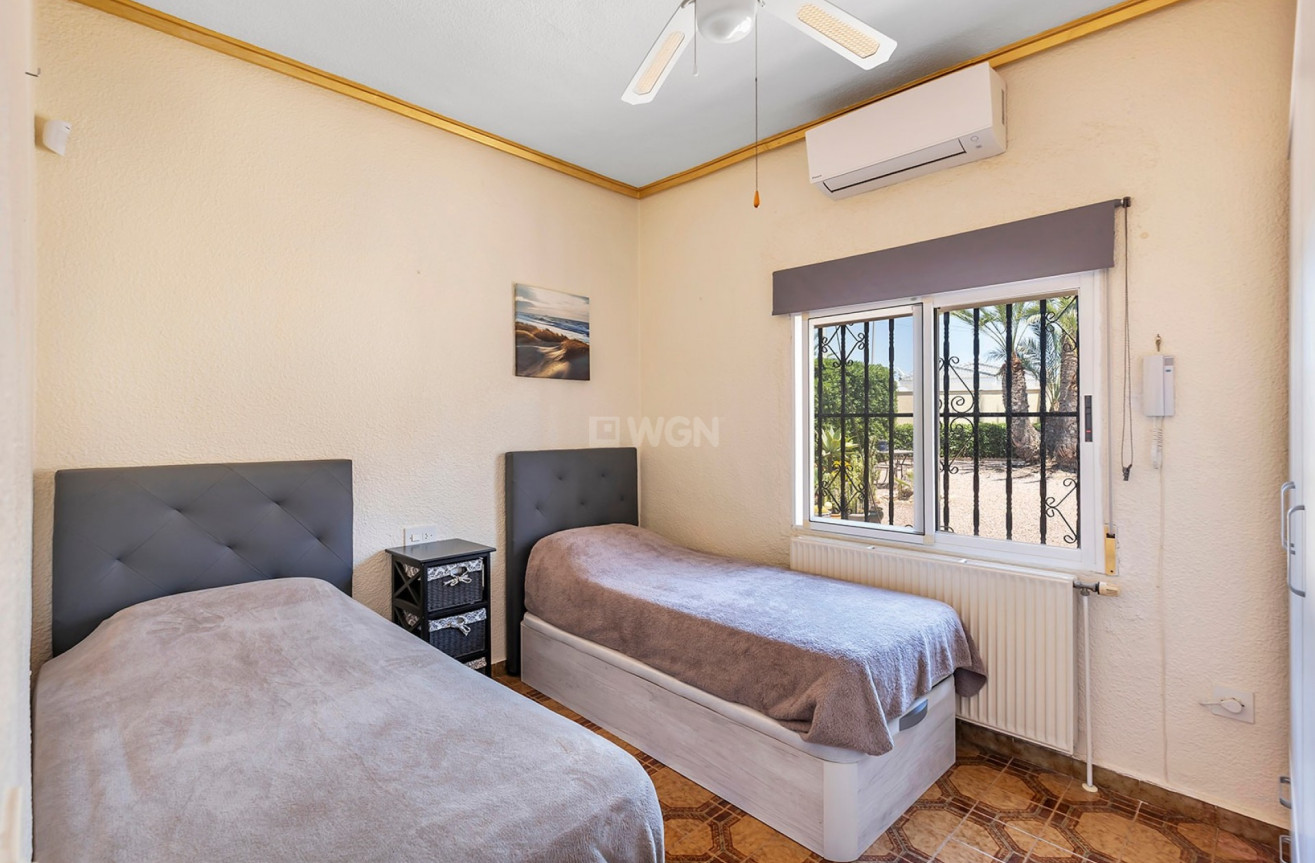 Odsprzedaż - Villa - Ciudad Quesada - Costa Blanca