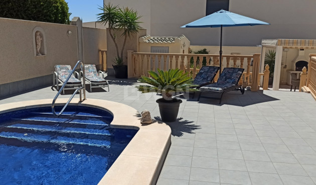 Odsprzedaż - Villa - Ciudad Quesada - Costa Blanca