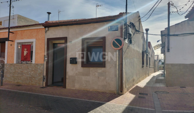 Odsprzedaż - Kamienica - Formentera del Segura - Centro