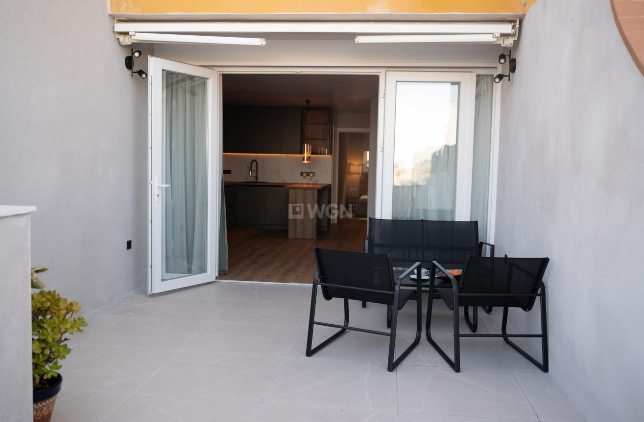Odsprzedaż - Bungalow - Torrevieja - La Veleta