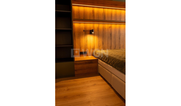 Odsprzedaż - Bungalow - Torrevieja - La Veleta