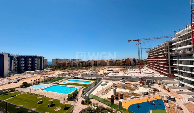 Odsprzedaż - Mieszkanie w bloku - Torrevieja - Punta Prima