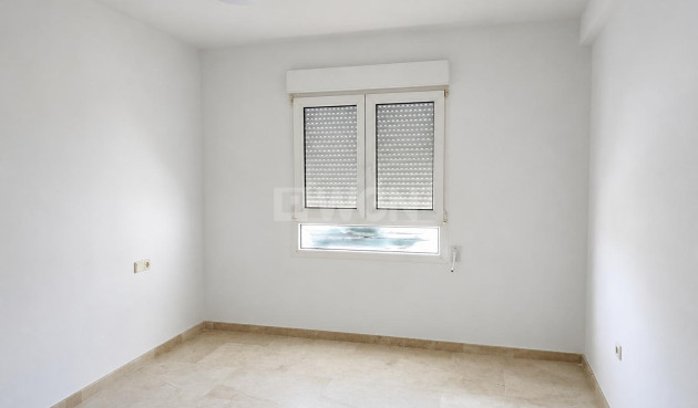 Odsprzedaż - Mieszkanie w bloku - Orihuela Costa - Altos De Campoamor