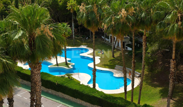 Odsprzedaż - Mieszkanie w bloku - Orihuela Costa - Altos De Campoamor