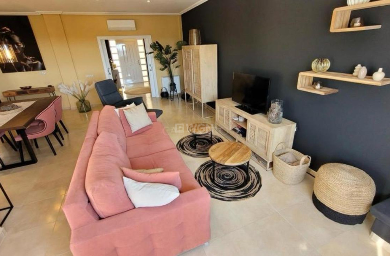 Resale - Villa - Pinar de Campoverde - Inland