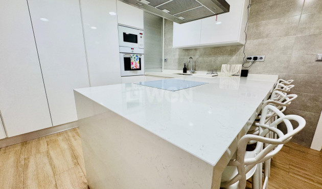Reventa - Apartamento / piso - Pilar de la Horadada - Zona Pueblo