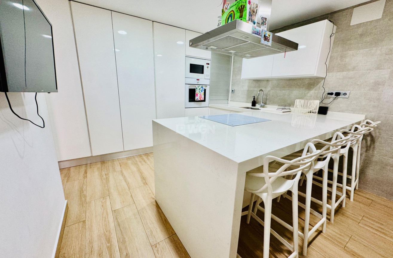 Reventa - Apartamento / piso - Pilar de la Horadada - Zona Pueblo