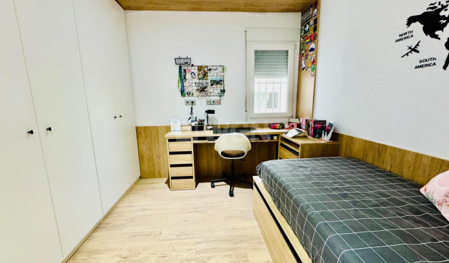 Reventa - Apartamento / piso - Pilar de la Horadada - Zona Pueblo