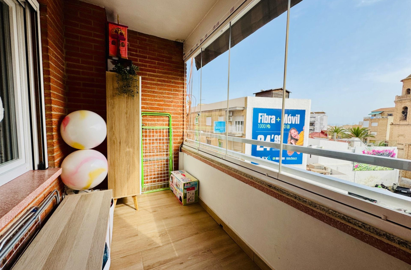 Reventa - Apartamento / piso - Pilar de la Horadada - Zona Pueblo