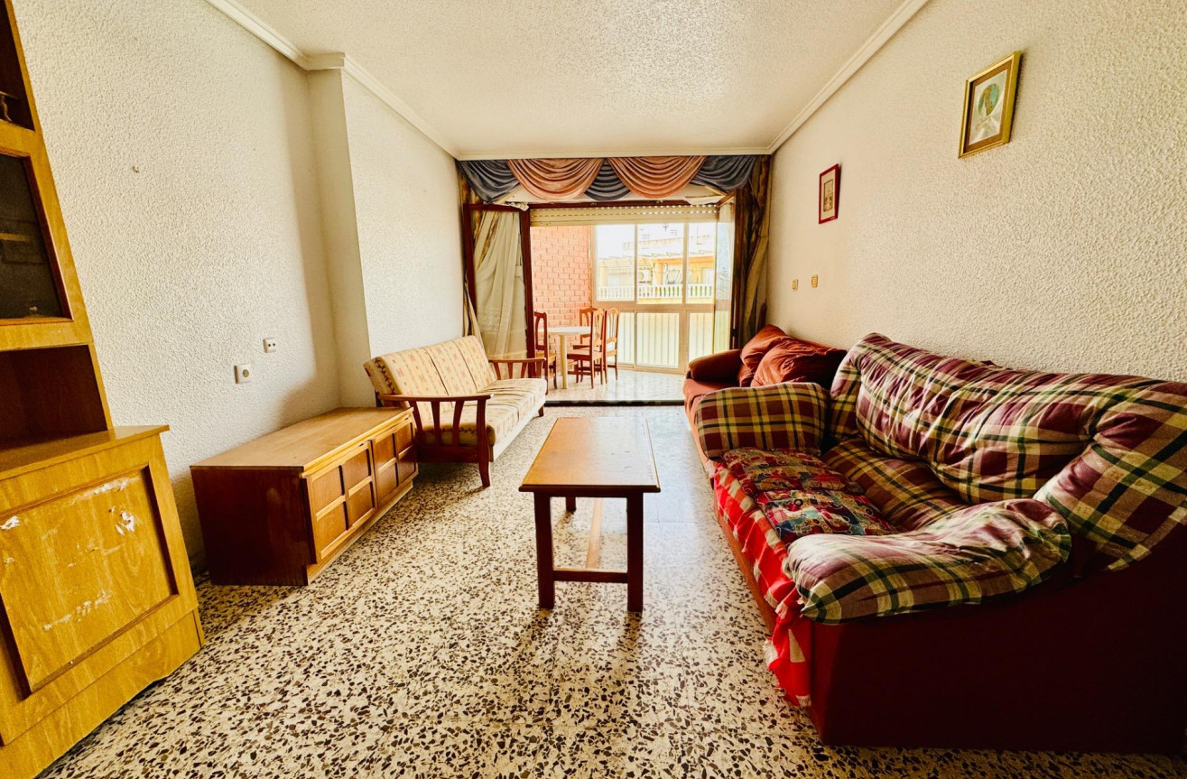 Reventa - Apartamento / piso - Torrevieja - Acequion