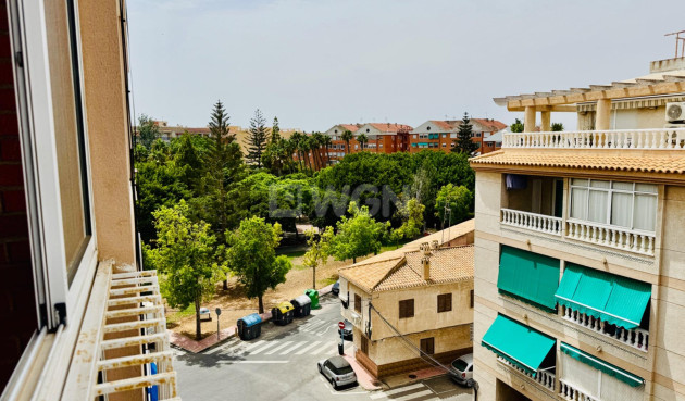 Reventa - Apartamento / piso - Torrevieja - Acequion