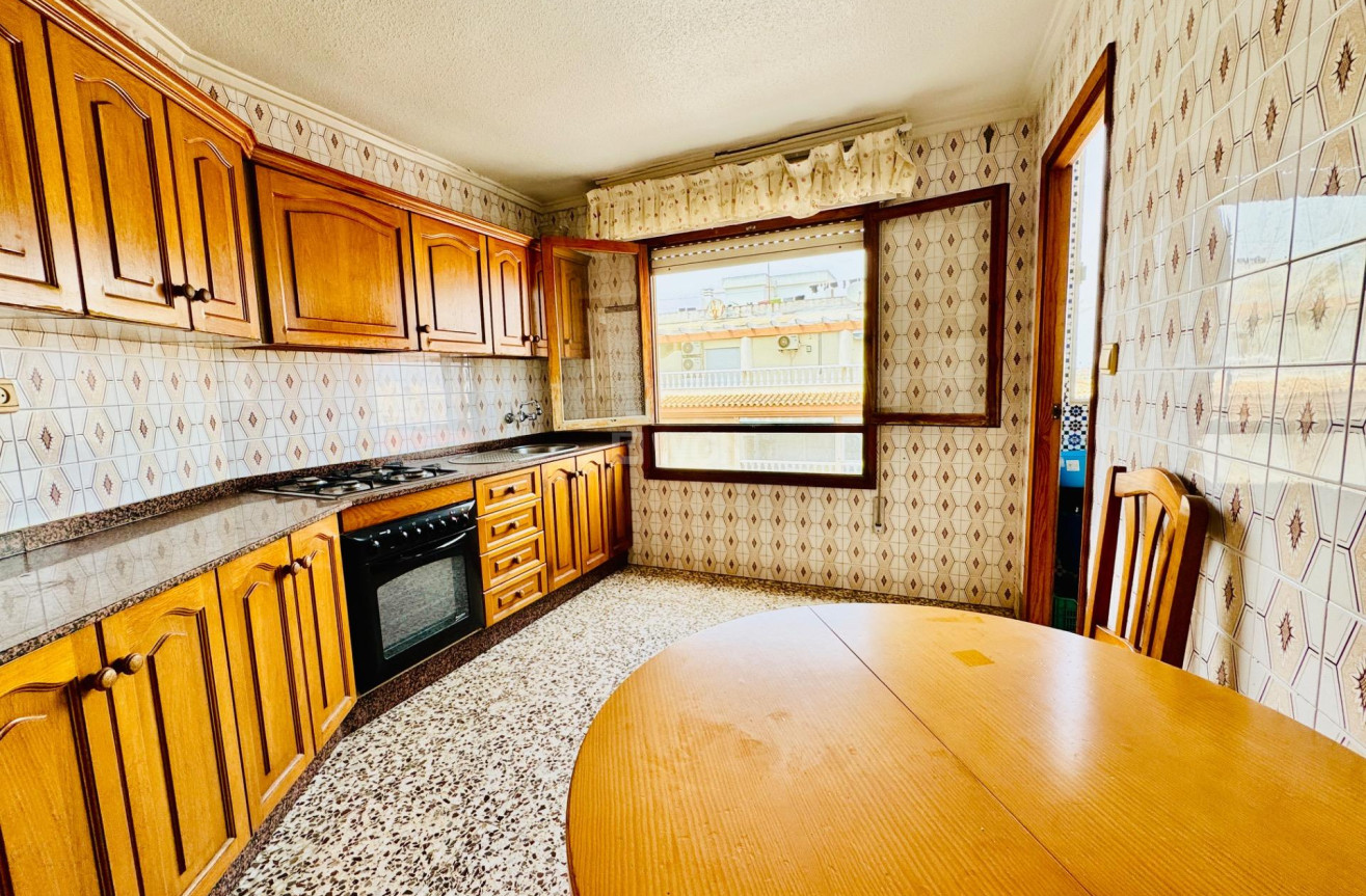 Reventa - Apartamento / piso - Torrevieja - Acequion