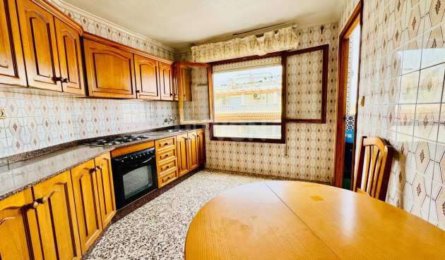Reventa - Apartamento / piso - Torrevieja - Acequion