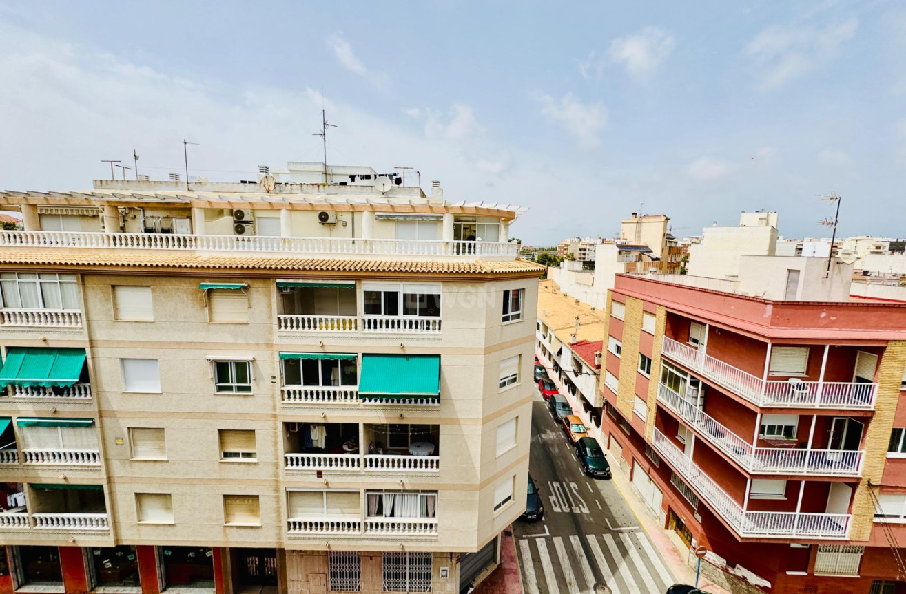 Reventa - Apartamento / piso - Torrevieja - Acequion