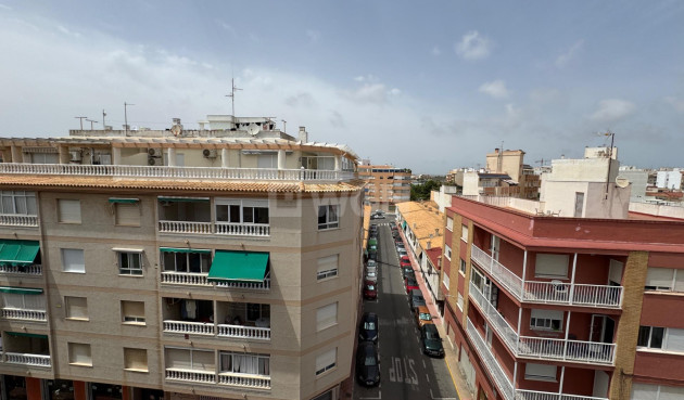 Reventa - Apartamento / piso - Torrevieja - Acequion