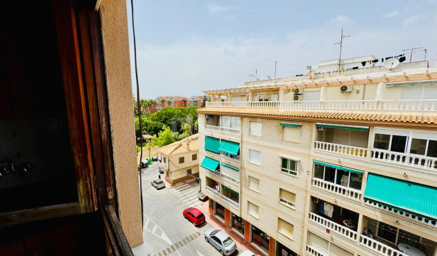 Reventa - Apartamento / piso - Torrevieja - Acequion