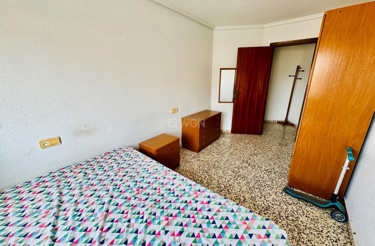 Reventa - Apartamento / piso - Torrevieja - Acequion