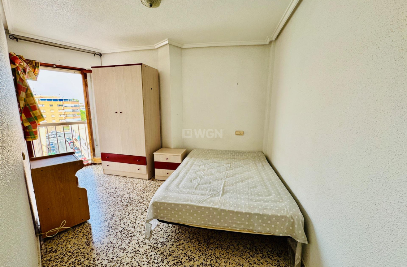 Reventa - Apartamento / piso - Torrevieja - Acequion