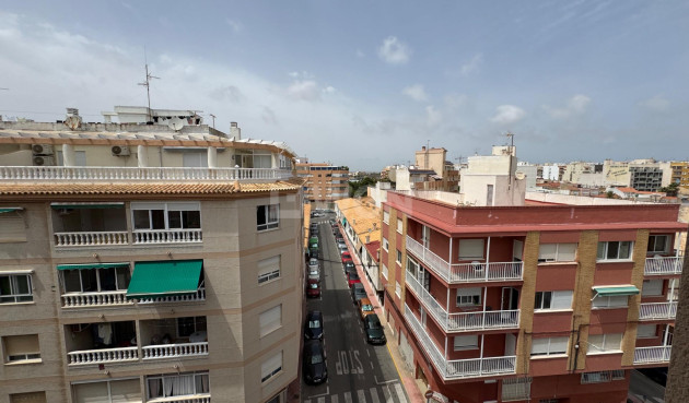 Reventa - Apartamento / piso - Torrevieja - Acequion