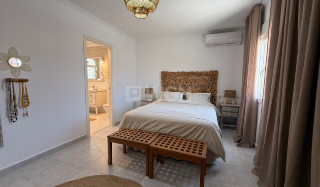 Odsprzedaż - Villa - Torrevieja - Costa Blanca