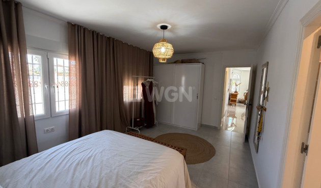 Odsprzedaż - Villa - Torrevieja - Costa Blanca