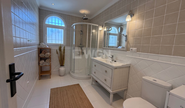 Odsprzedaż - Villa - Torrevieja - Costa Blanca