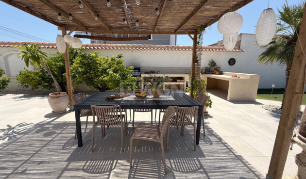 Odsprzedaż - Villa - Torrevieja - Costa Blanca