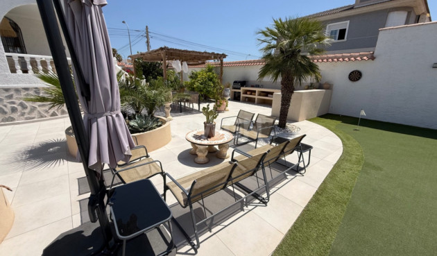 Odsprzedaż - Villa - Torrevieja - Costa Blanca