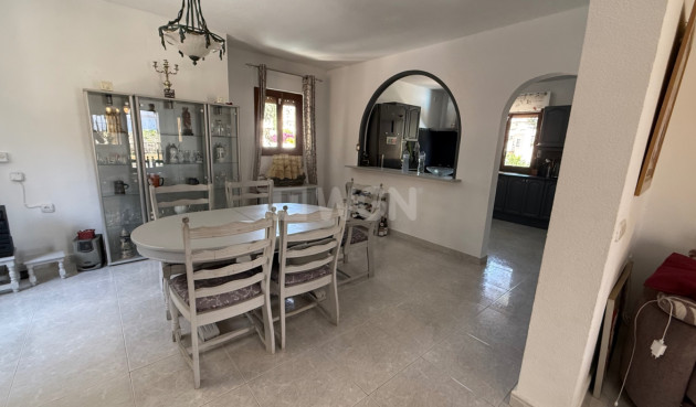 Odsprzedaż - Villa - Orihuela - Inland