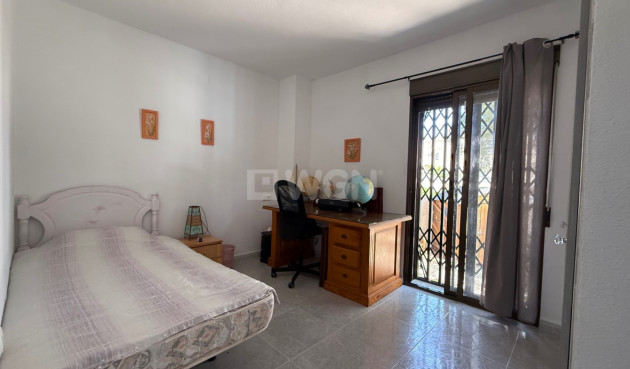 Odsprzedaż - Villa - Orihuela - Inland