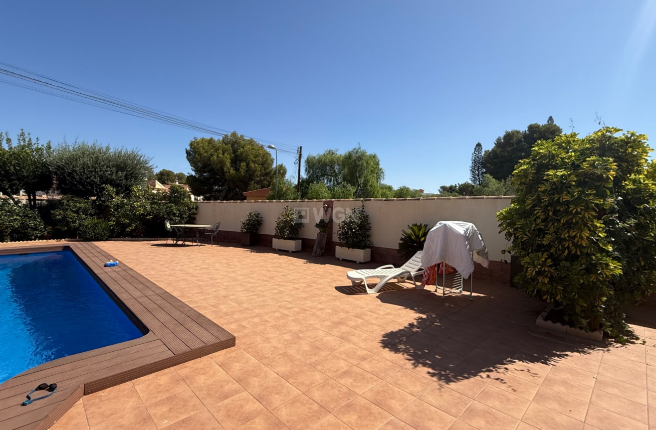 Odsprzedaż - Villa - Torrevieja - Costa Blanca