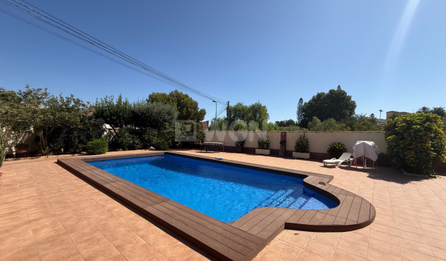 Odsprzedaż - Villa - Torrevieja - Costa Blanca
